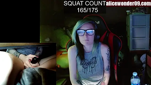 alicewonder09 online show from March 6, 2025, 5:14 am