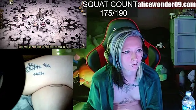 alicewonder09 online show from March 9, 2025, 9:13 am