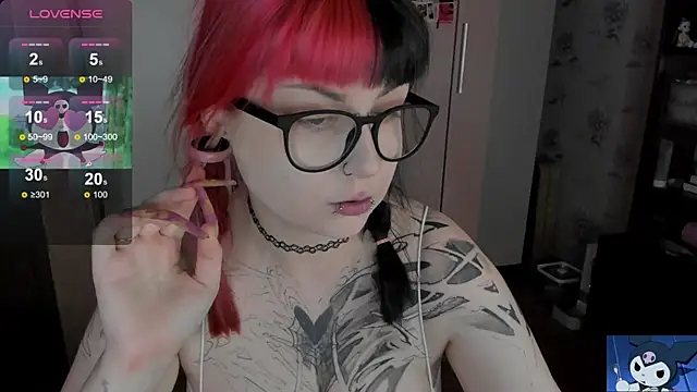 t0riayun0 online show from November 30, 2025, 10:43 pm