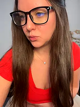 rosexx96 online show from November 6, 2025, 3:49 pm