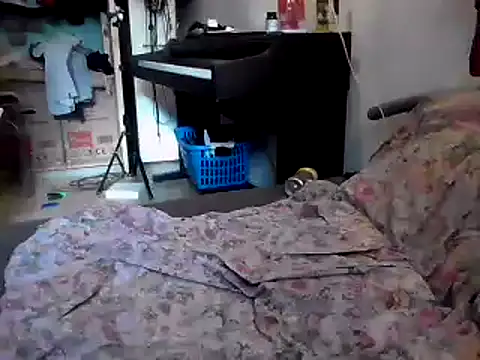 turnsen4y online show from September 28, 2025, 11:50 am