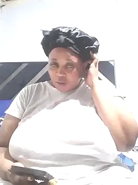 Snapshot of Sexy-queen99xx chatting on September 17, 2025, 7:16 pm Sexy-queen99xx online show from September 17, 2025, 7:16 pm