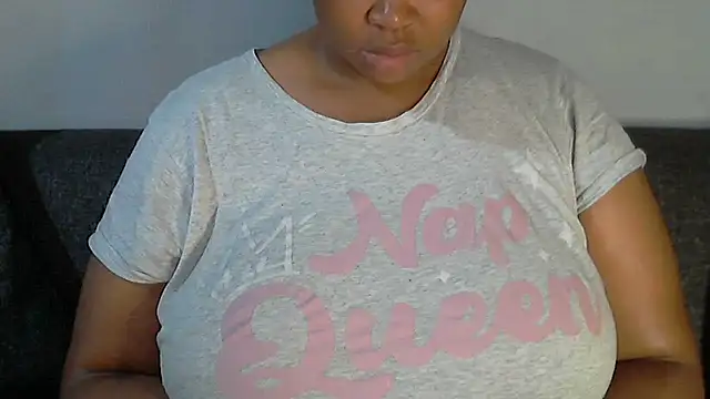 Snapshot of Sexy-queen99xx chatting on October 28, 2025, 6:45 am Sexy-queen99xx online show from October 28, 2025, 6:45 am