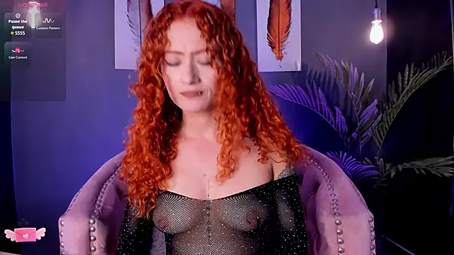 amy e online show from October 7, 2025, 7:04 pm