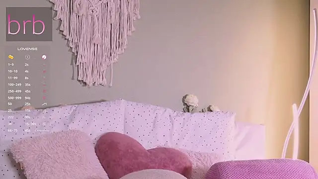 Rinas secret online show from October 14, 2025, 6:58 am