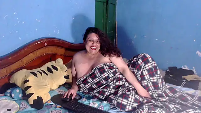 Snapshot of Lauren_baby chatting on October 23, 2025, 9:24 pm Lauren baby online show from October 23, 2025, 9:24 pm