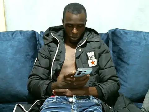 reezly online show from December 4, 2024, 10:35 pm