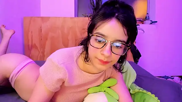  Lunnaa  online show from December 21, 2024, 5:25 am