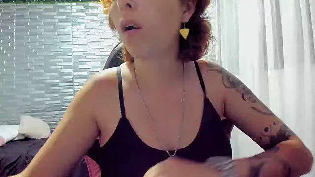 Ginger Sweetty online show from March 3, 2026, 3:57 am