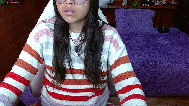 MidoriQuiinn online show from March 13, 2025, 2:01 pm