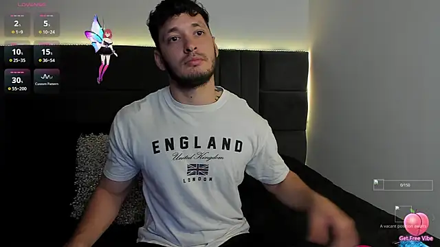 alejandro  2 online show from October 22, 2025, 5:01 pm