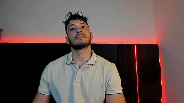 Snapshot of alejandro__2 chatting on February 9, 2026, 3:54 pm alejandro 2 online show from February 9, 2026, 3:54 pm