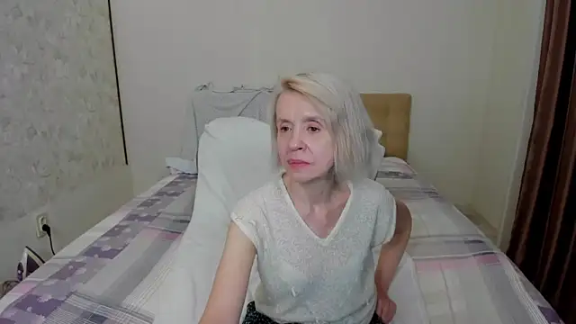 aminalive online show from September 18, 2025, 4:37 am