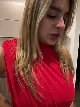 oriana zoeee online show from January 1, 2025, 5:54 am