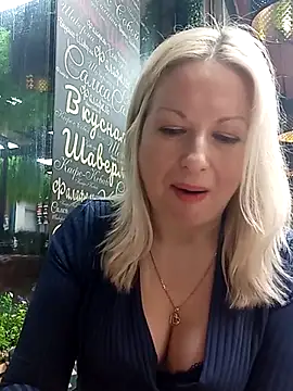 Snapshot of Arina_smiles chatting on January 19, 2025, 7:15 pm Arina smiles online show from January 19, 2025, 7:15 pm