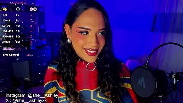 SWEET ALICEXX online show from October 6, 2025, 7:47 pm