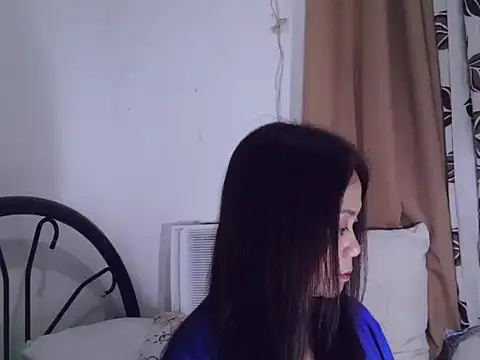 mommylicious online show from March 10, 2025, 10:13 pm