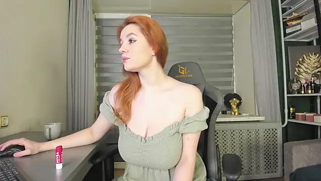 -Aariella- online show from October 25, 2025, 3:56 pm