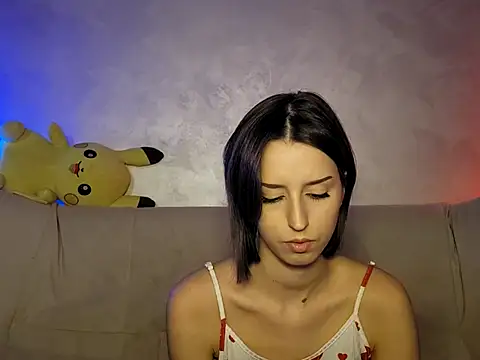 Snapshot of -Yummybabes- chatting on October 21, 2025, 5:12 pm -Yummybabes- online show from October 21, 2025, 5:12 pm