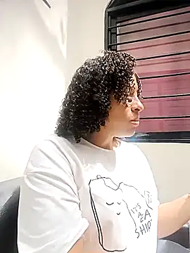 DannaBerry online show from October 8, 2025, 3:02 pm