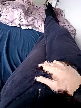 ScalicHat69 online show from October 5, 2025, 12:40 pm