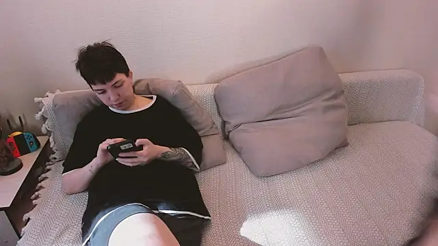 secret dreams   online show from March 28, 2026, 11:22 am