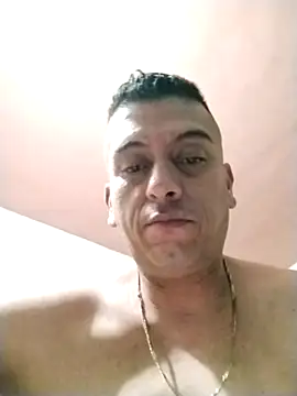 starplss online show from October 5, 2025, 9:11 am