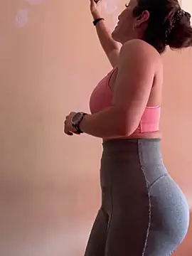 angelitasexy81 online show from March 4, 2025, 11:29 am