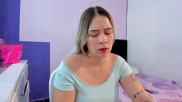 Snapshot of Byanca_Winklar chatting on March 7, 2025, 5:28 pm Byanca Winklar online show from March 7, 2025, 5:28 pm