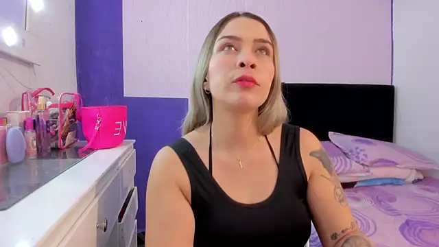 Snapshot of Byanca_Winklar chatting on March 3, 2025, 5:31 pm Byanca Winklar online show from March 3, 2025, 5:31 pm