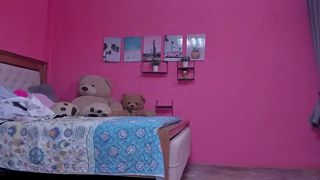 Emma lean online show from February 27, 2025, 12:23 pm