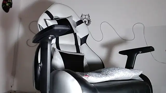 sebastian horny online show from October 19, 2025, 1:52 am