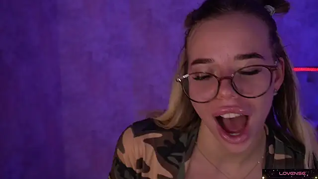 Sexy Ira online show from February 14, 2025, 12:03 pm