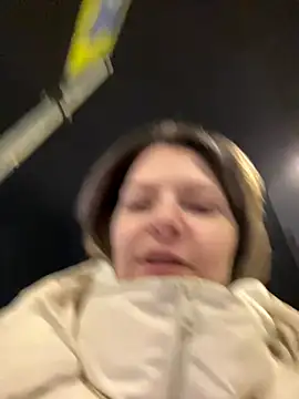 MaryHiggins online show from December 1, 2025, 4:08 pm