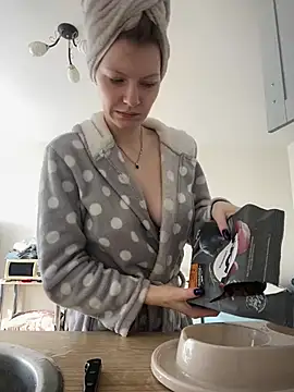 MaryHiggins online show from March 23, 2025, 7:53 am