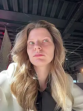 MaryHiggins online show from April 10, 2026, 11:28 am