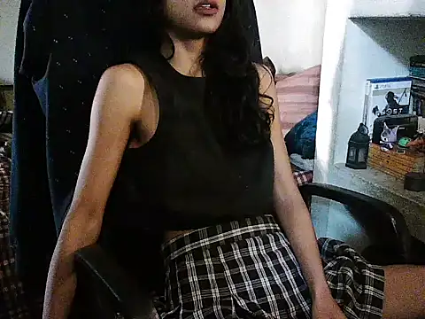 Snapshot of exude_diya chatting on February 9, 2026, 5:49 am exude diya online show from February 9, 2026, 5:49 am