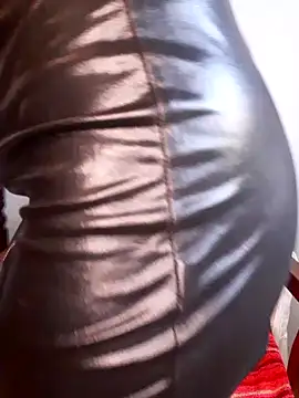 megan2021 online show from December 4, 2024, 1:58 pm