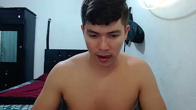 suckmydickbitch97 online show from September 11, 2025, 10:54 pm