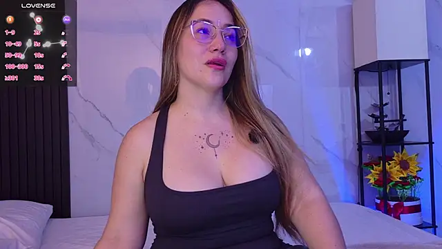 Snapshot of hotpawgmilf chatting on May 30, 2026, 3:02 am hotpawgmilf online show from May 30, 2026, 3:02 am