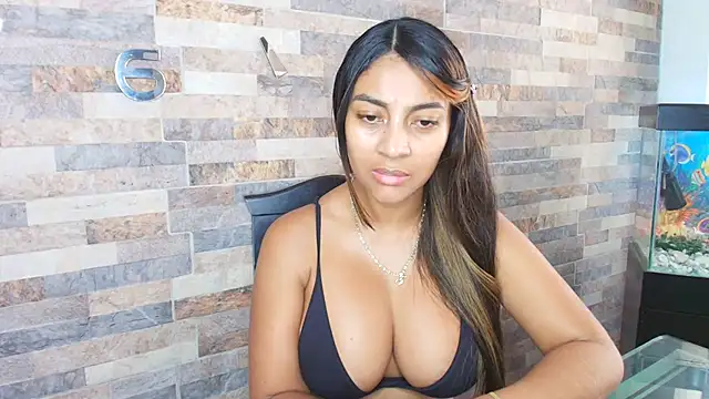 Snapshot of sophiax-x chatting on July 30, 2026, 3:22 pm sophiax-x online show from July 30, 2026, 3:22 pm