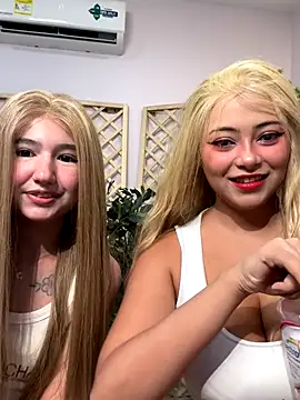 seraphine23 online show from September 24, 2025, 12:40 am