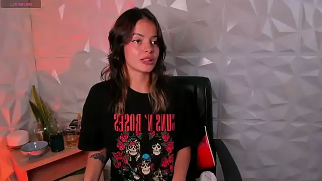 Snapshot of Abby_Saenz01 chatting on June 23, 2026, 10:19 pm Abby Saenz01 online show from June 23, 2026, 10:19 pm