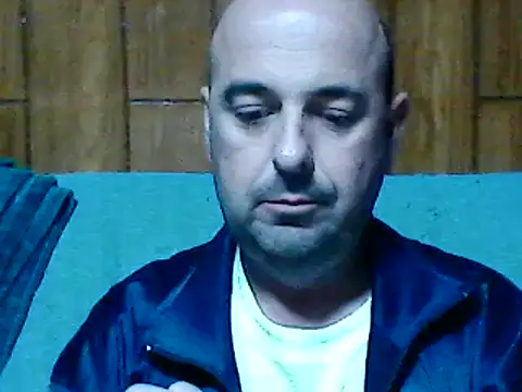 Hot-pico76 online show from November 28, 2025, 5:24 pm