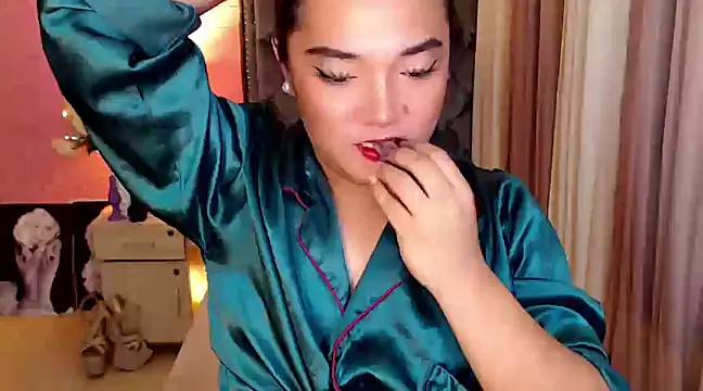 Urgirl Ekang online show from February 28, 2025, 8:50 pm