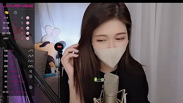 tw lala online show from March 14, 2025, 7:01 pm