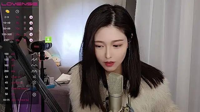 tw lala online show from December 20, 2024, 4:36 pm