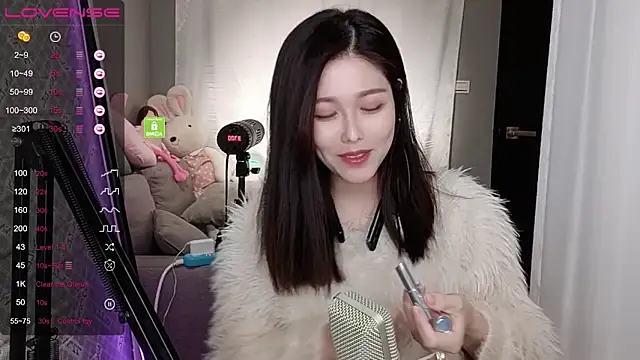 tw lala online show from December 30, 2024, 4:18 pm