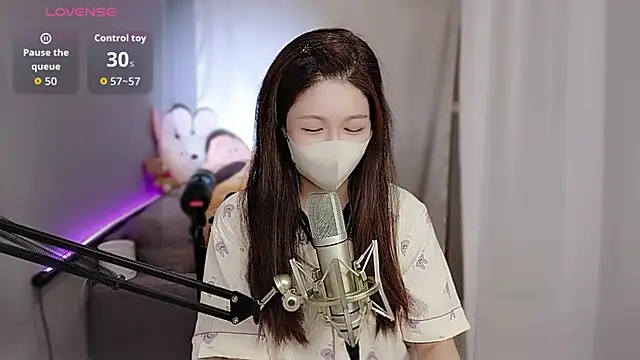 tw lala online show from October 13, 2025, 4:19 pm