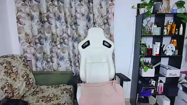 Selenna57 online show from January 15, 2025, 7:23 pm